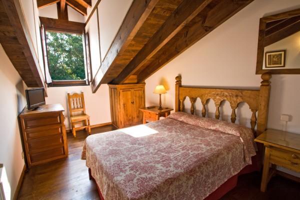 Hospedaje Octavio Santillana del Mar Esterno foto