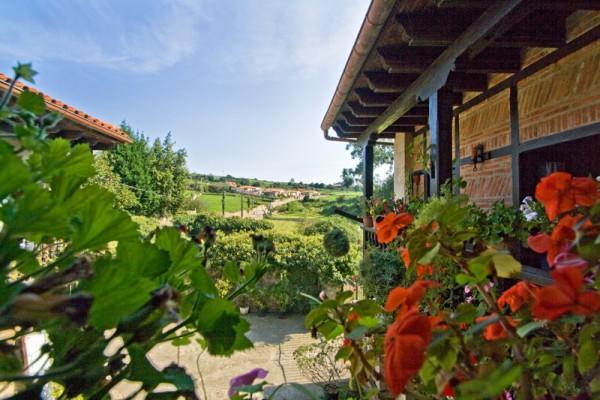 Hospedaje Octavio Santillana del Mar Esterno foto